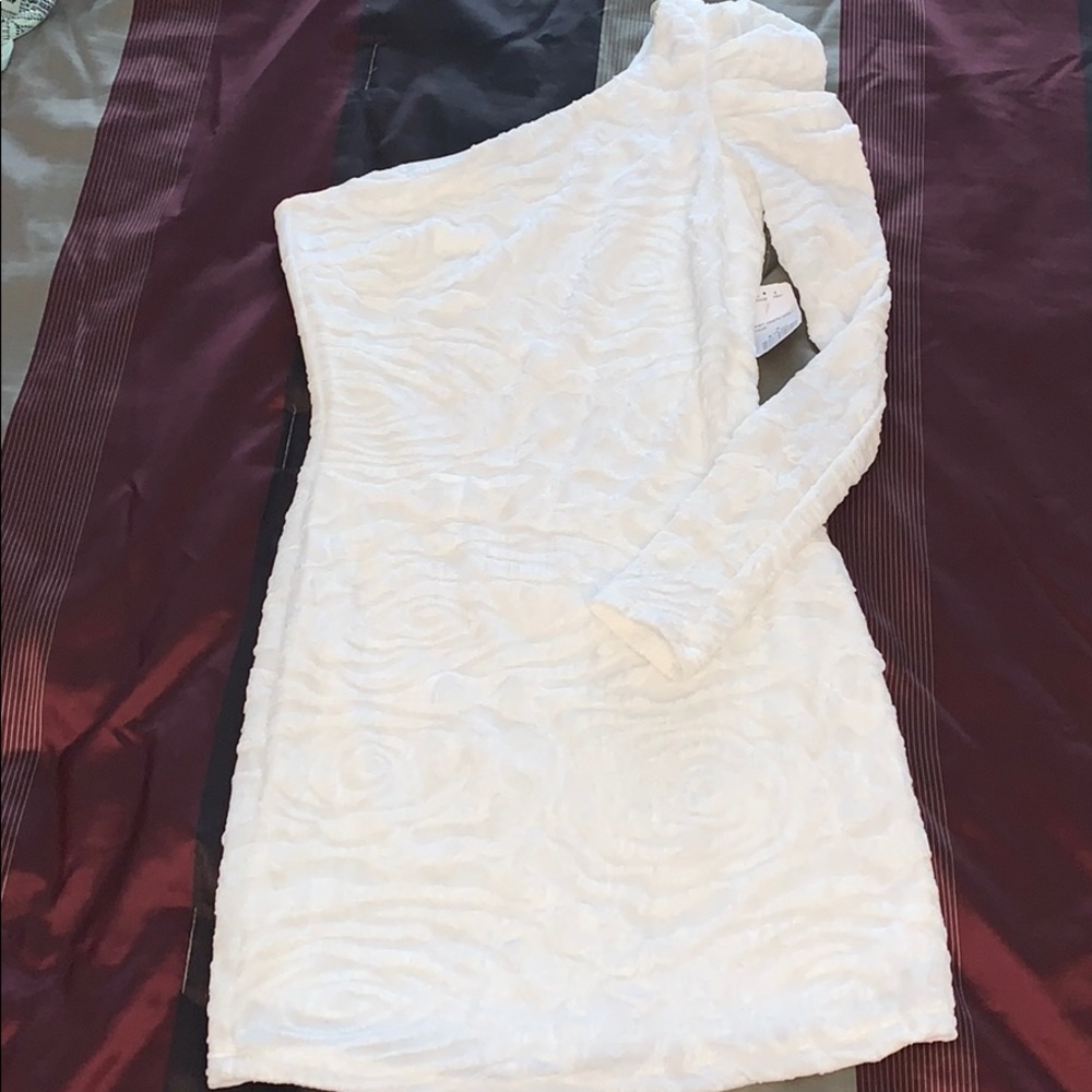 White One Shoulder Dress